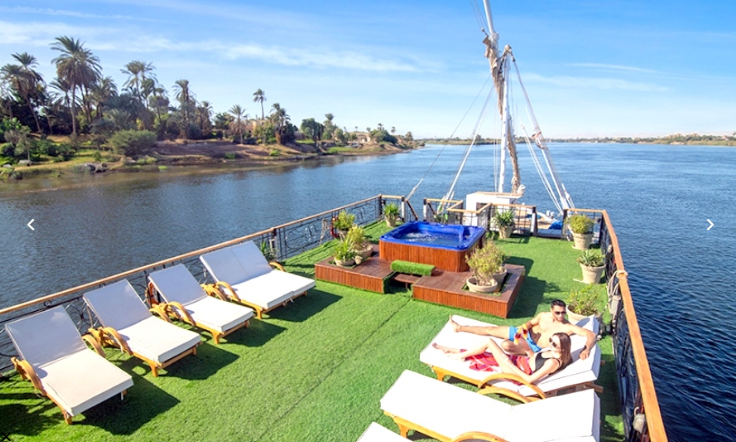   Sundeck 