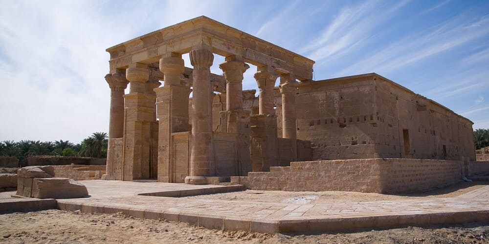 The Temple of Hibis: An Oasis of Ancient Egyptian Heritage